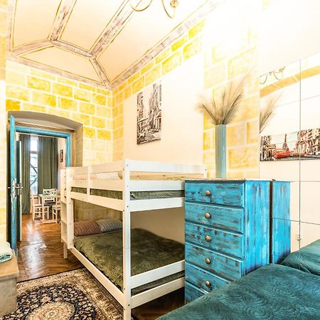פראג Fairytale Castle Apartment מראה חיצוני תמונה
